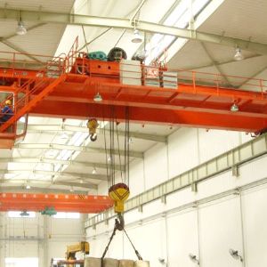 QY型電動(dòng)雙梁絕緣橋式起重機(jī)